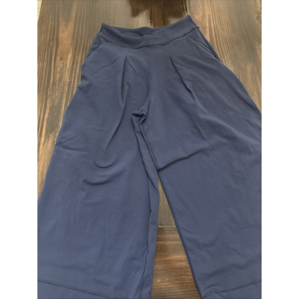 Lululemon Align Wide Leg Crop Women's Size 6 Stretch Crop Pants